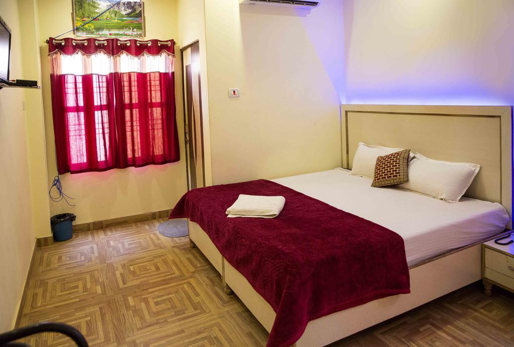 Assi River Guest House Bénarès Extérieur photo